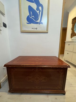 Baúl de madera y contrachapao