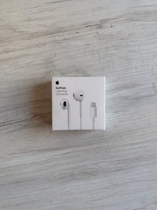 Apple EarPods con conector Lightning