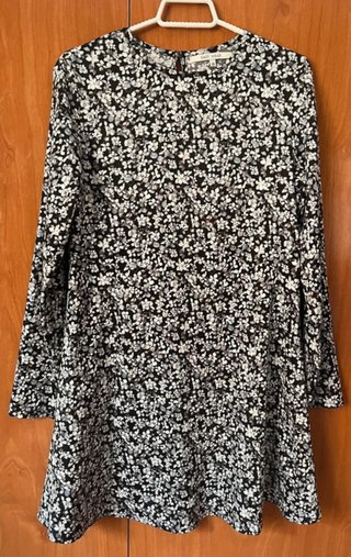 Vestido flores manga larga