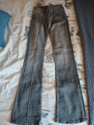 Vaqueros Boot Cut Gris Talla 32