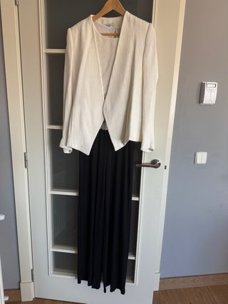 Conjunto Elegante Chaqueta y Mono Talla 44