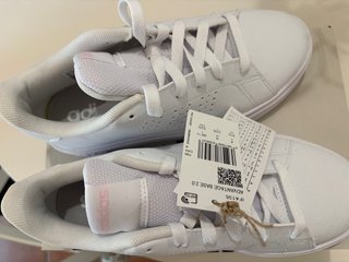Zapatillas Adidas Advantage Base 2.0 36 2/3 NUEVAS