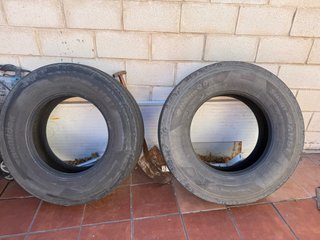 2 Ruedas Camión Hankook 315/70R22.5