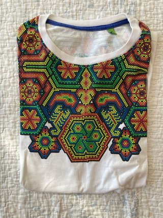 Camiseta Diseño Flor de Peyote - Talla M