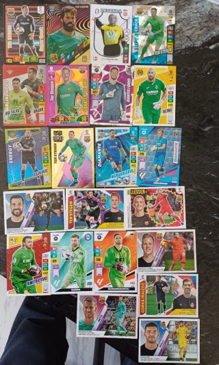 Lote de 22 cromos de porteros