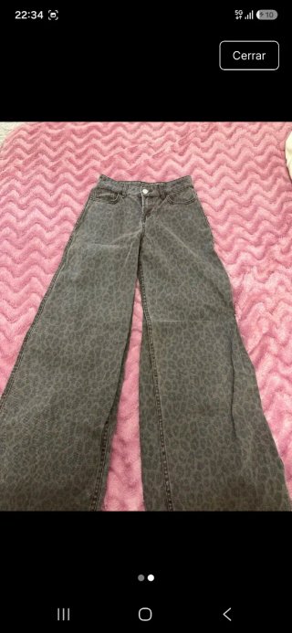 Pantalón Estampado Leopardo Gris Talla 32
