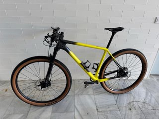 Bicicleta de Montaña Cannondale