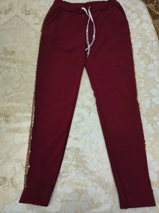 Pantaloni tuta rossi con dettagli