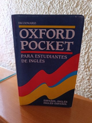 Diccionario de inglés Oxford Pocket.