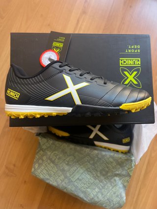 Zapatillas Fútbol Munich Turf 10