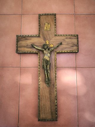 Crucifijo de Madera