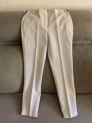 Pantalón de rayas beige