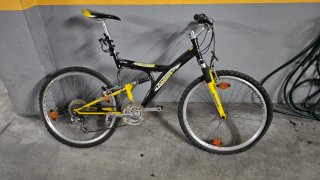 Lote de 3 bicicletas de montaña