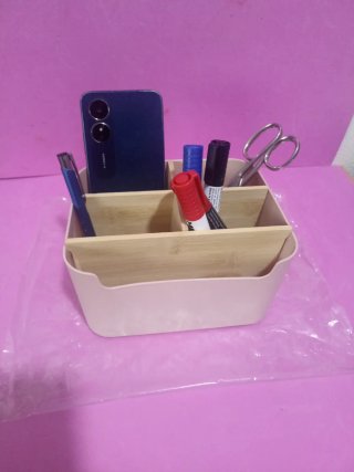Organizador de escritorio madera y plástico