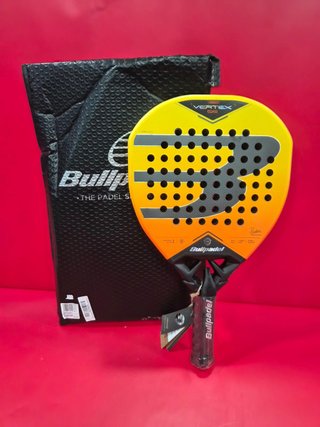 Pala de Pádel Bullpadel Vertex 05 Geo 2027