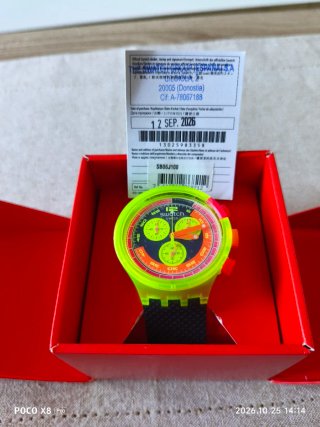 Reloj Swatch Neon to the Max