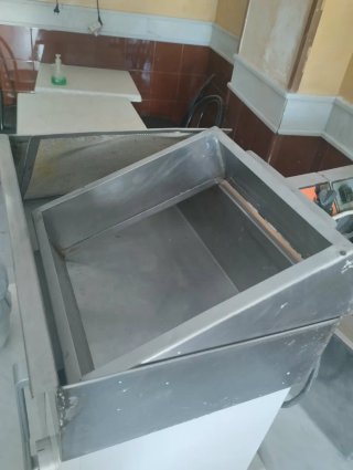Harinero de Hostelería en Acero Inoxidable