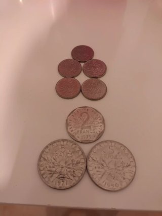 Lote de 8 Monedas de Francos Franceses