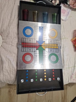 Parchís Vintage con Tablero Metálico