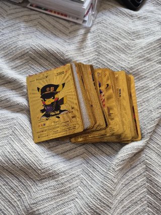 Cartas Pokémon Doradas y Plateadas
