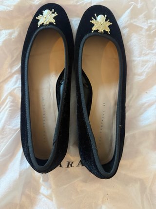 Zapatos Zara Negros con Broche Talla 37