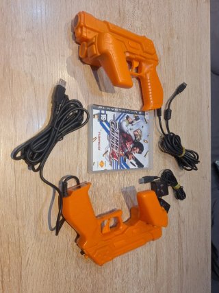 2 Pistolas GunCon 3 PS3 + Time Crisis 4