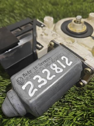 Seat 101387102 motor elevalunas cordoba 232812