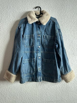 Chaqueta vaquera con forro de pelo