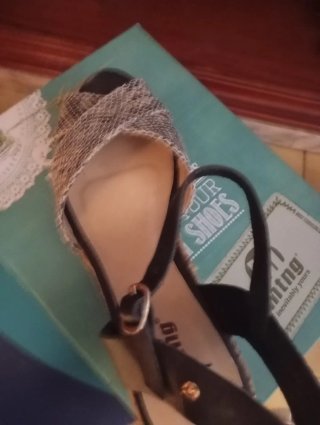 Sandalias de cuña Mtng