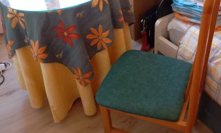 Mesa Camilla de 70cm y 3 Sillas