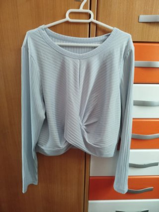 Camiseta Celeste Ajustada