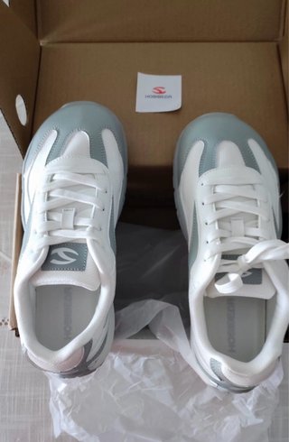 Zapatillas Hobibear Blancas y Grises