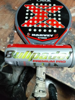 Raqueta de pádel Harvey B.3 Series