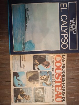 2 Libros El Calypso y el  album de  fotos Cousteau