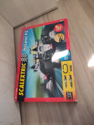 Scalextric McLaren F-1