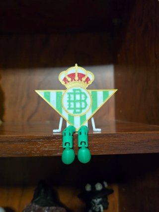 Figura Escudo Real Betis Balompié Articulada