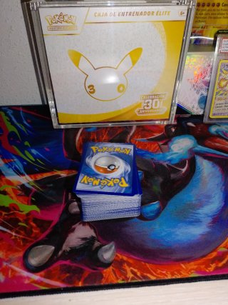 Lote de 100 Cartas Pokémon