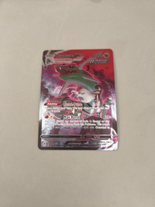 Carta Pokémon Rayquaza VMAX