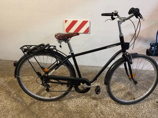 2 Bicicletas de Paseo Btwin Negra
