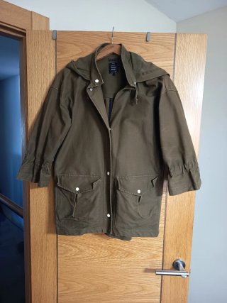 Gabardina Zara Verde Oliva