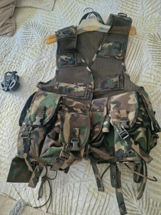 Chaleco Táctico Legion Camuflaje