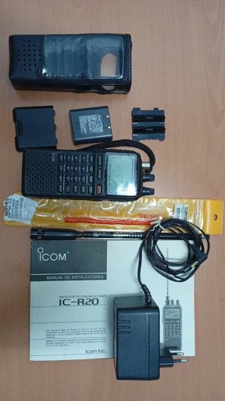 Receptor Escáner ICOM IC-R20