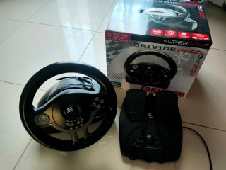Volante y Pedales Superdrive SV 200