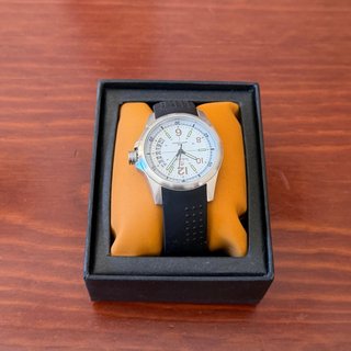 Reloj Timberland Hombre Blanco y Negro