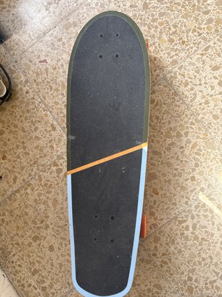 Skate con diseño bicolor
