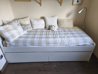 Cama nido con cajones Ikea. Sin colchones.