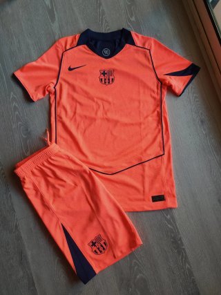 Conjunto FC Barcelona 25/26 Talla L niño/a.