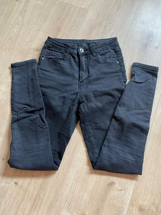 Pantalones Tejanos Negros