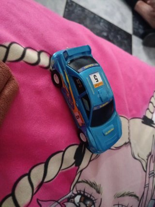 Coche Scalextric Subaru