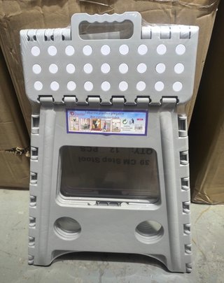 TABURETE PLEGABLE GRIS ALTURA 39 CM